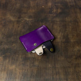 Card Button Closure Horizontal Double Button Closure